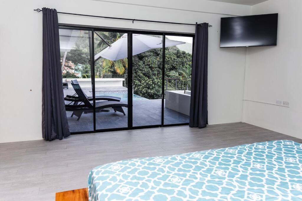 Villa Saba - New!! $1m Piton & Ocean Views!! Soufriere