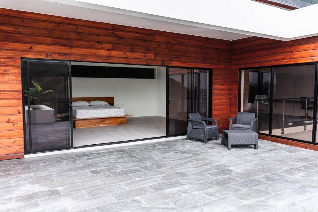 Villa Saba - New!! $1m Piton & Ocean Views!! *