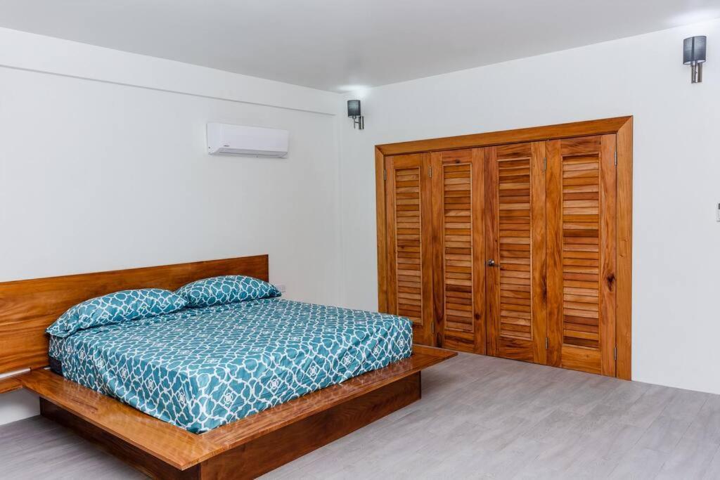 Saba - New!! $1m Piton & Ocean Views!! *
