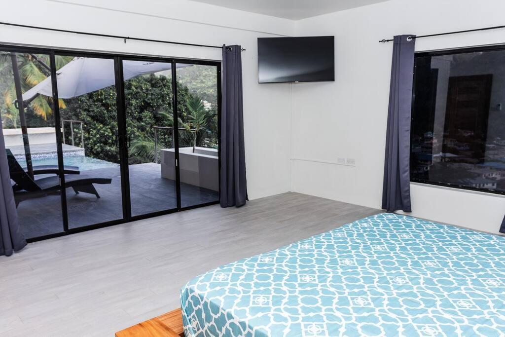 Saba - New!! $1m Piton & Ocean Views!! *