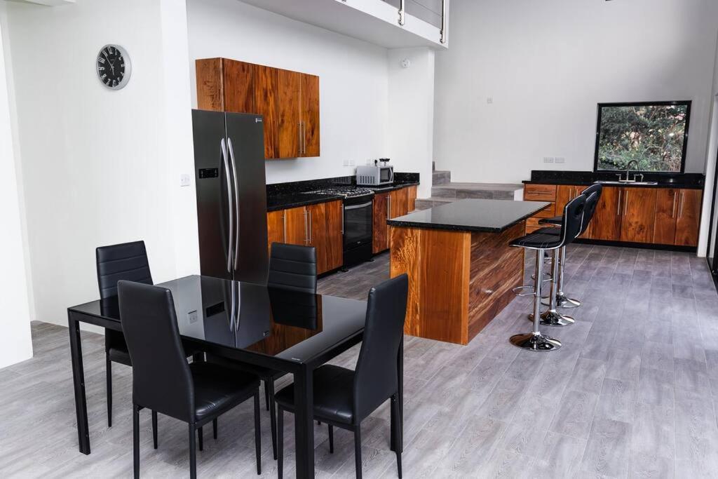 Saba - New!! $1m Piton & Ocean Views!!