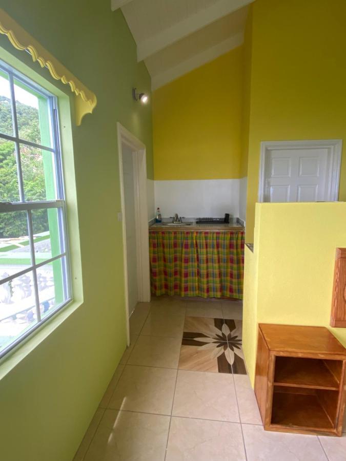 Apartment Greenhouse On The Hill, Sea View Laborie