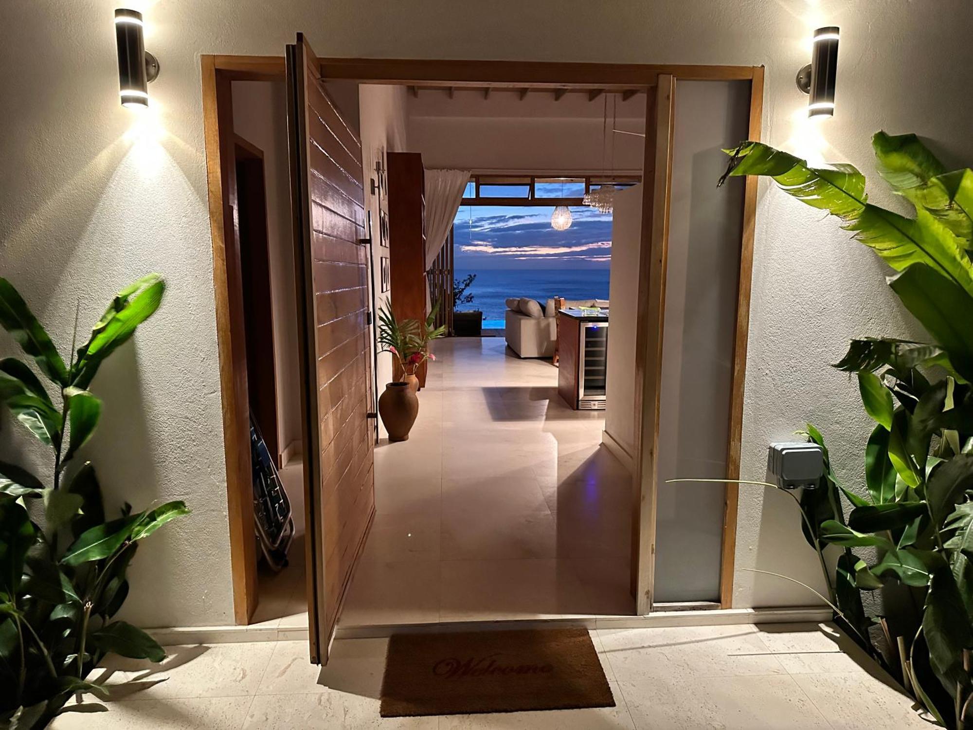 Infinity Luxury - Stunning Sea And Piton Views