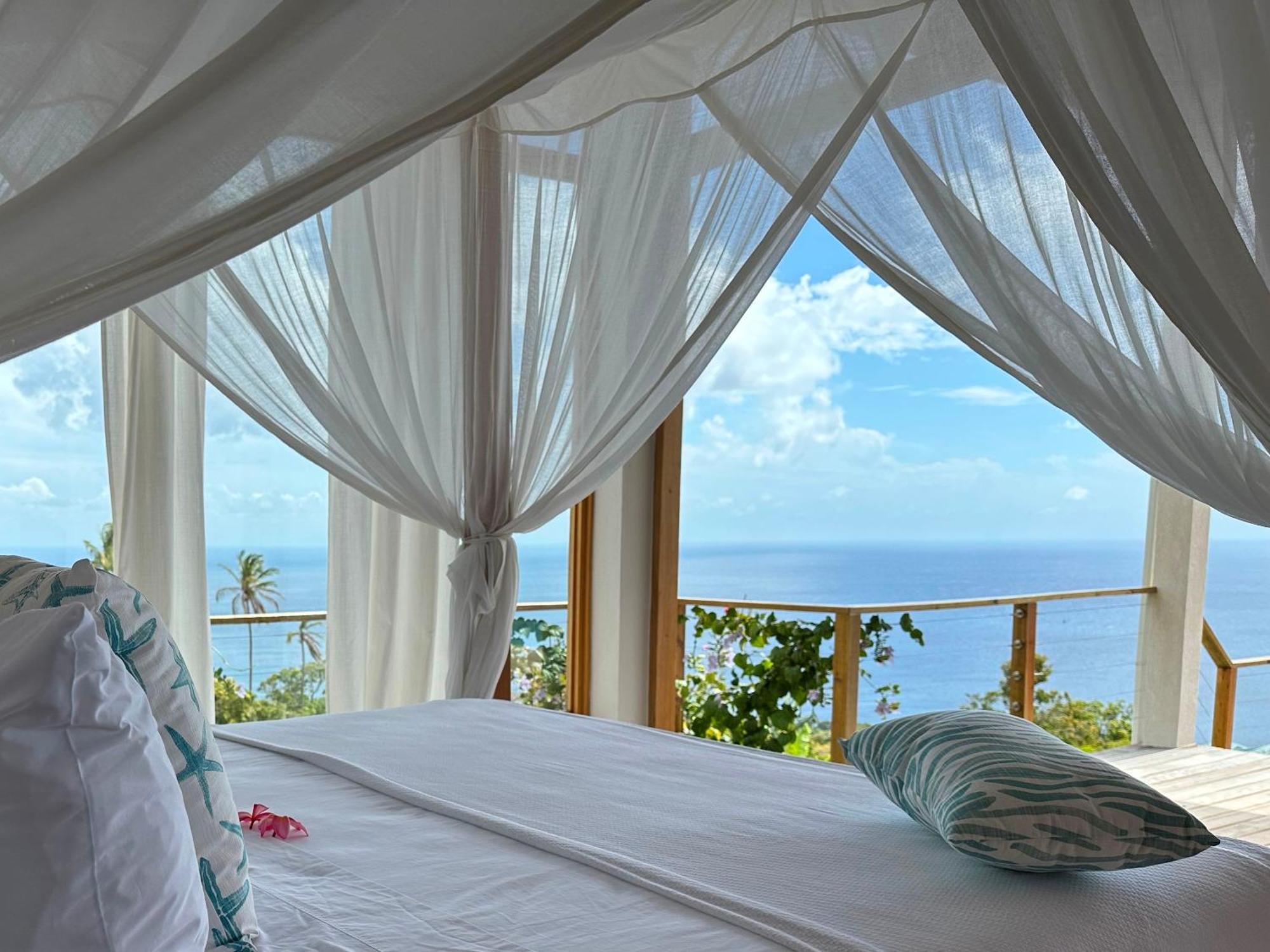 Infinity Luxury - Stunning Sea And Piton Views Villa *