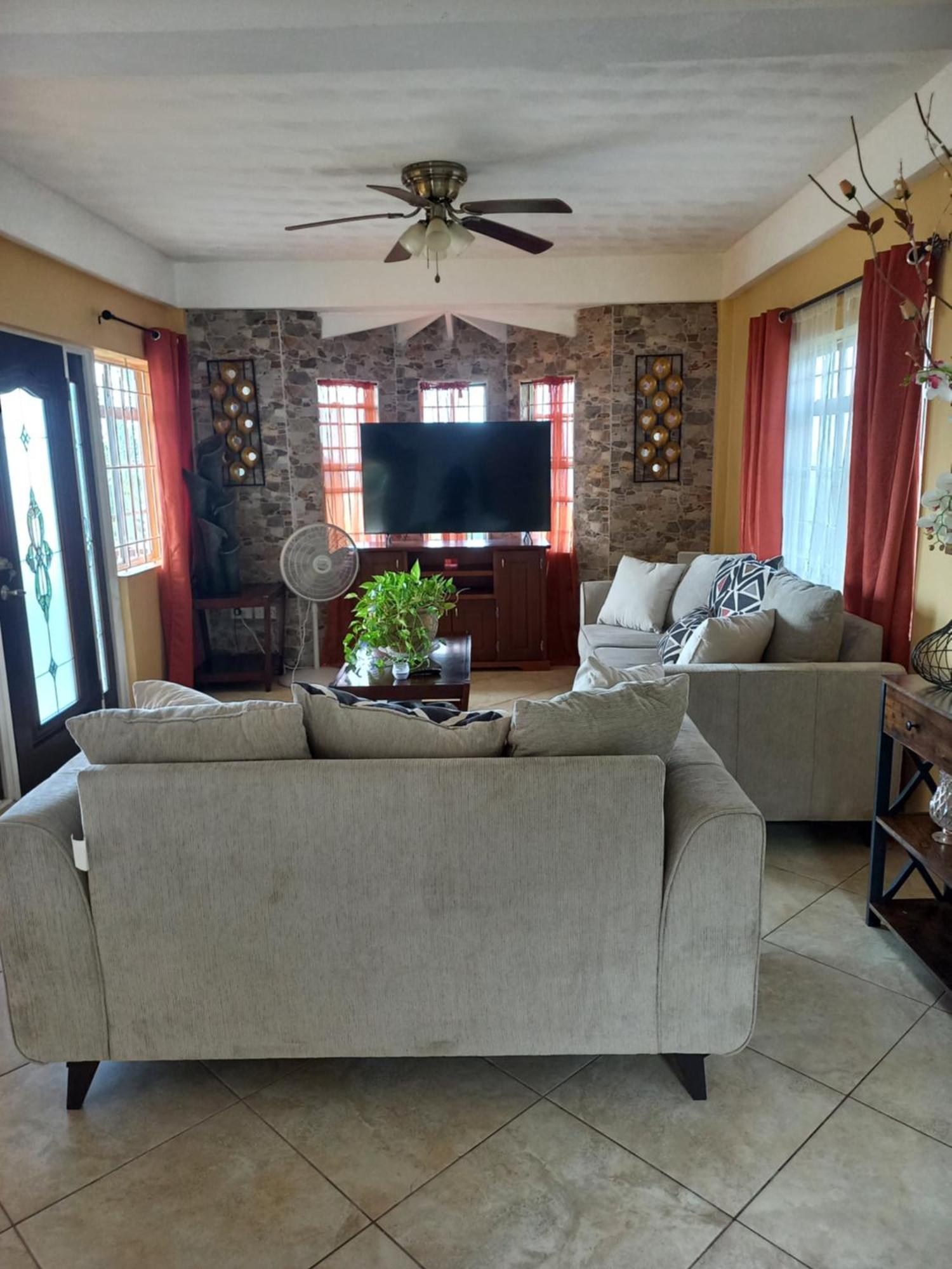Holiday home Bellevue Hideaway *