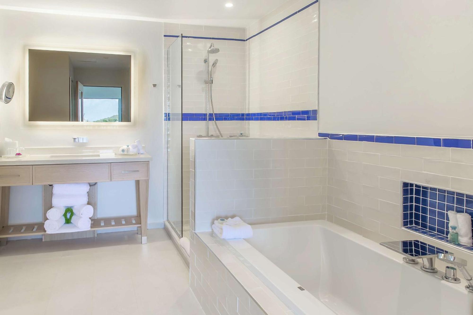 Harbor Club St Lucia, Curio Collection By Hilton Gros Islet