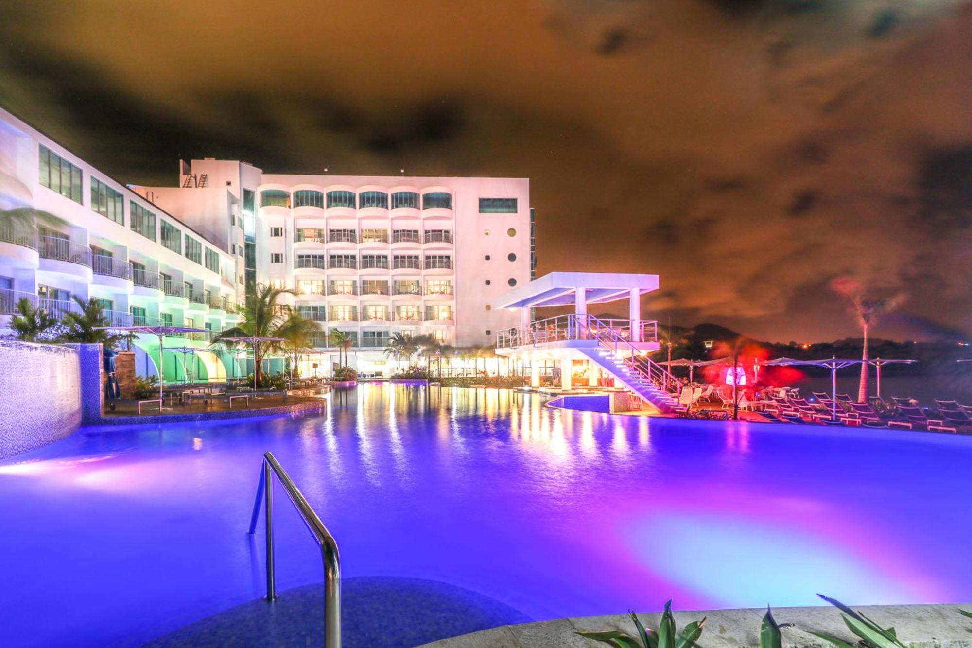 Harbor Club St Lucia, Curio Collection By Hilton Gros Islet