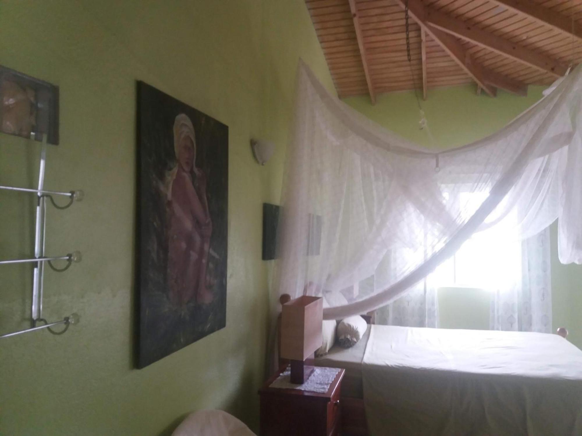 A Private In Paradise, Vieux Guest house Vieux Fort
