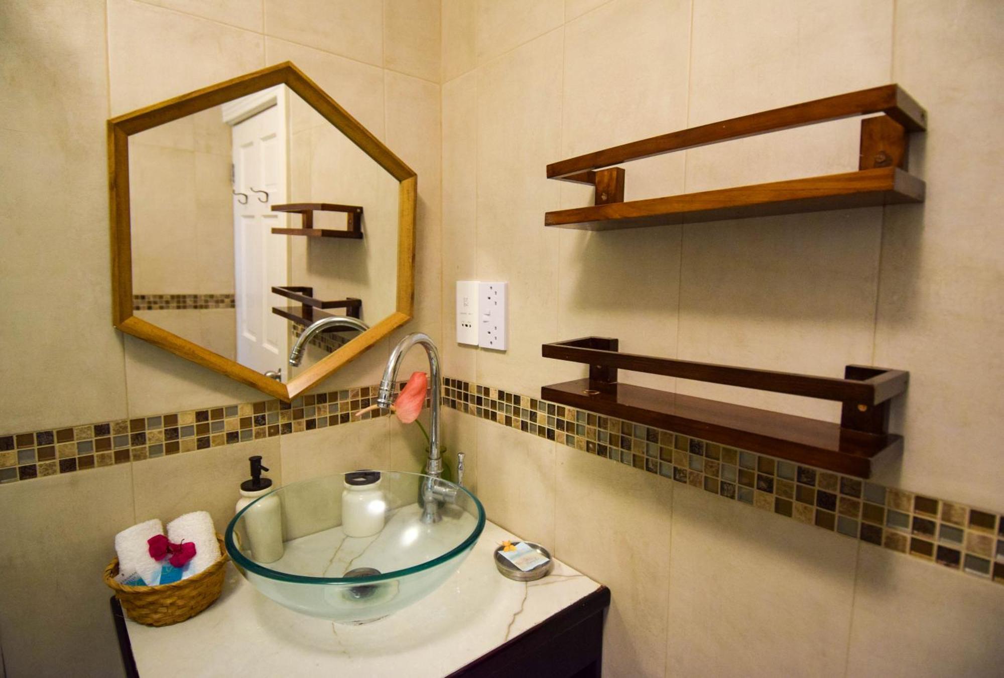 Sea Piton View Apartment- Location, Convenience, Modern Living Soufriere