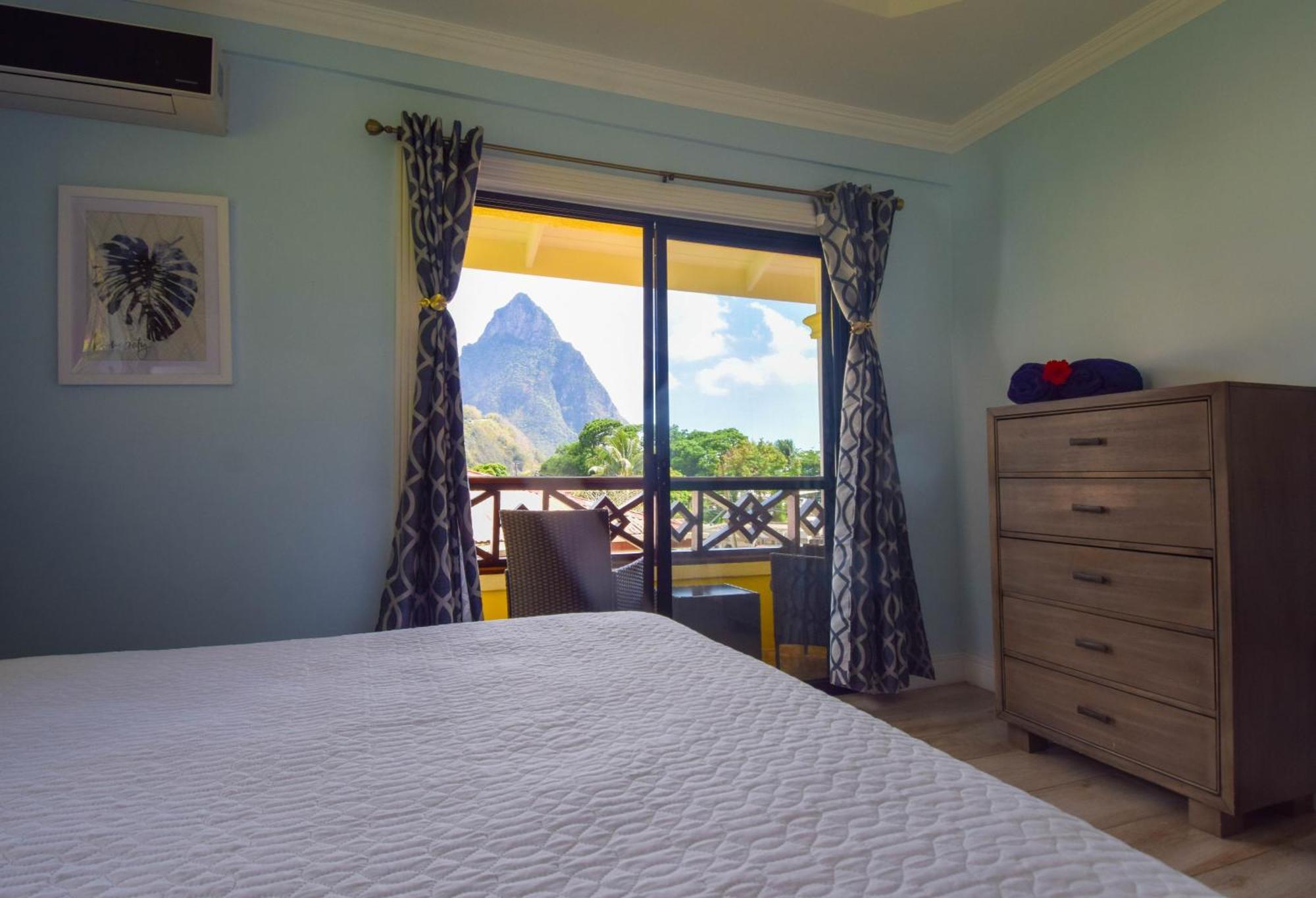 Aparthotel Sea Piton View Apartment- Location, Convenience, Modern Living Soufriere