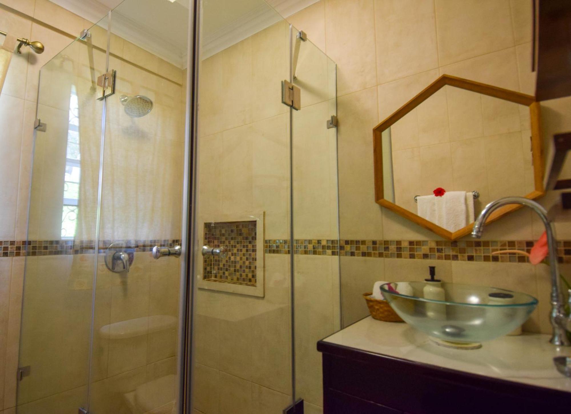 Sea Piton View Apartment- Location, Convenience, Modern Living 3* Soufriere