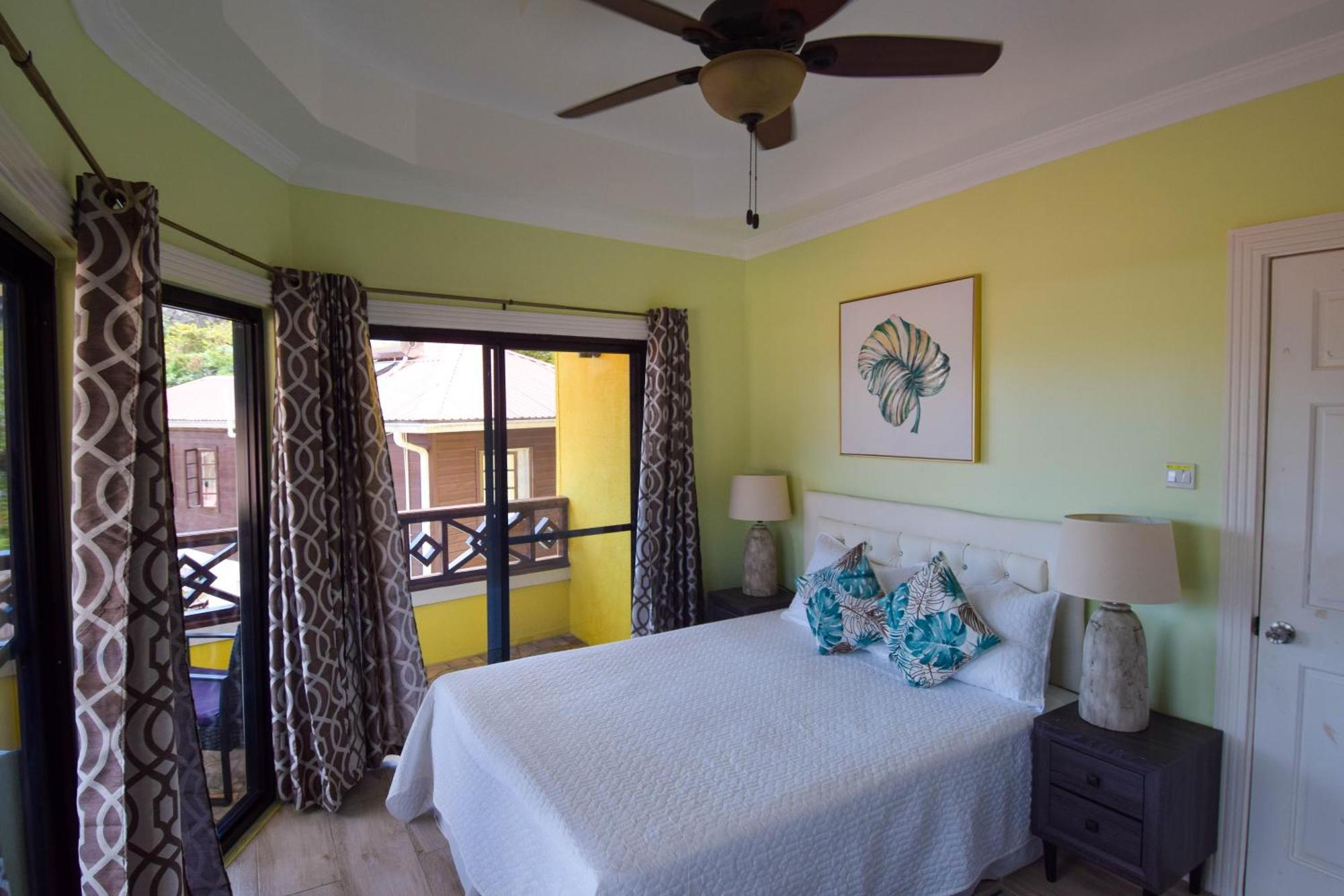Sea Piton View Apartment- Location, Convenience, Modern Living Aparthotel Soufriere
