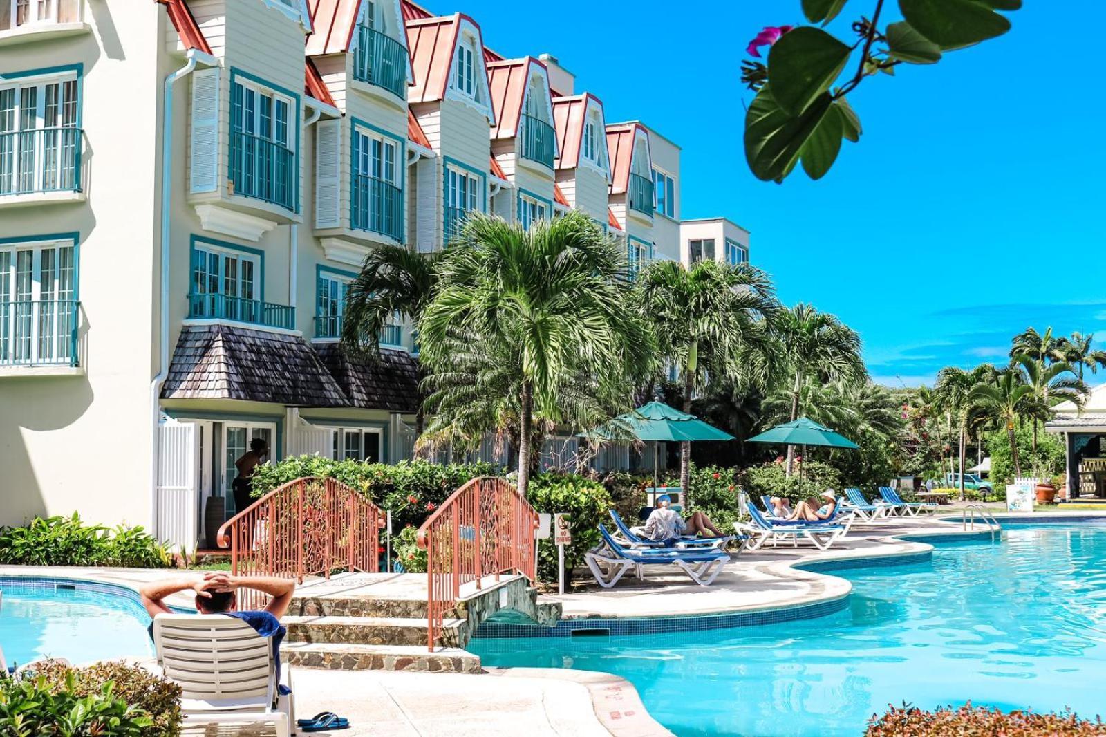 Coco Palm 3*