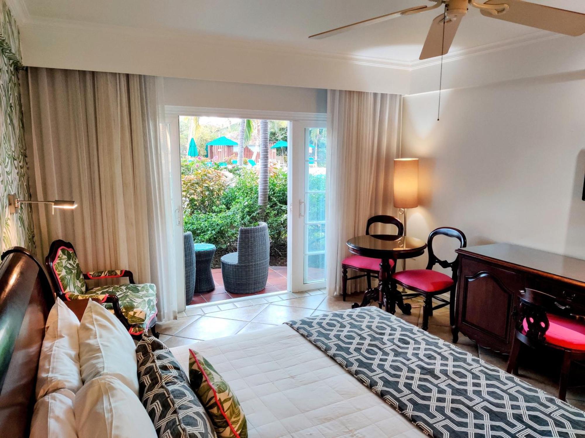 Coco Palm Resort 3*