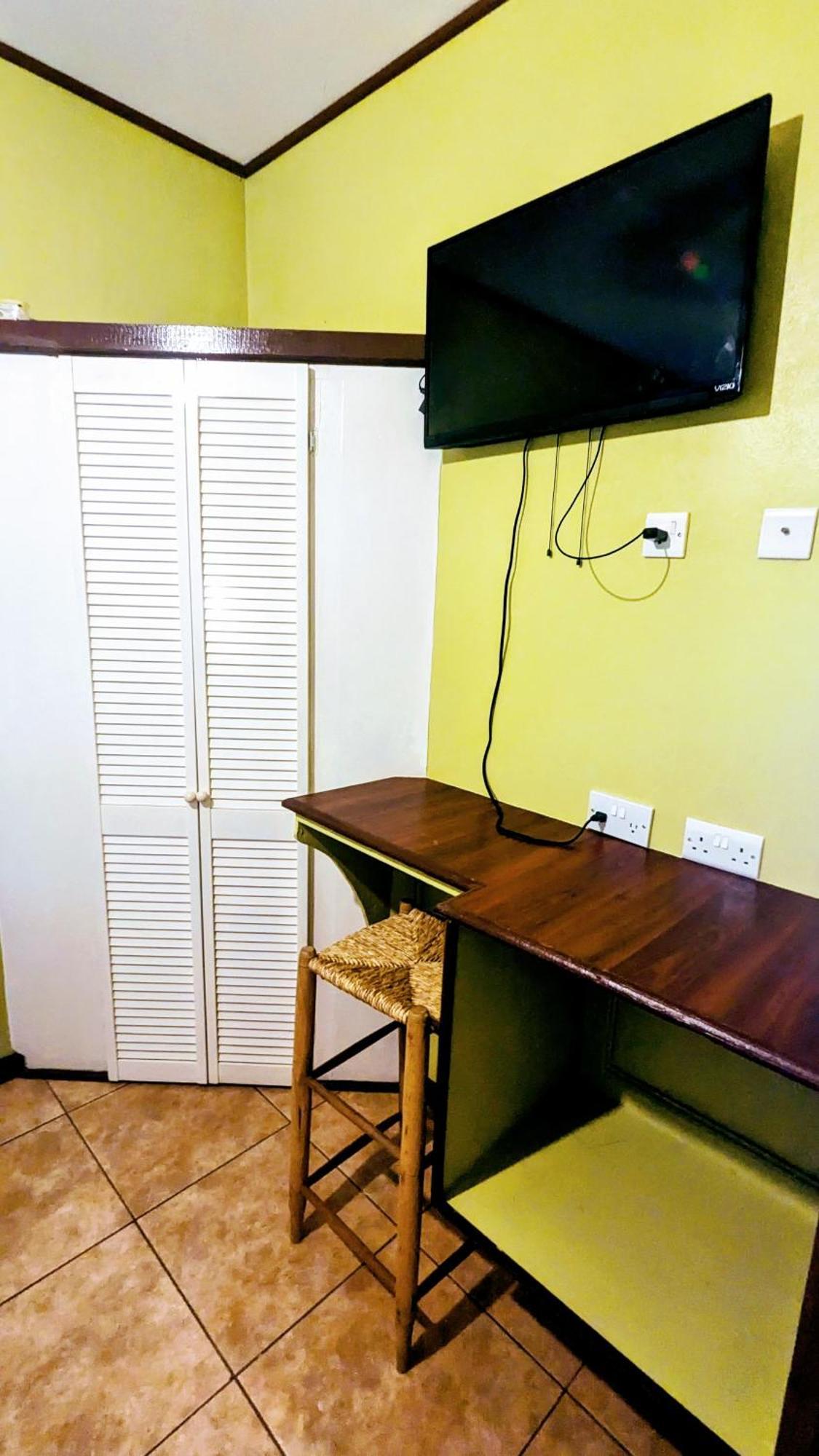 Sunset Lane Guest house Laborie
