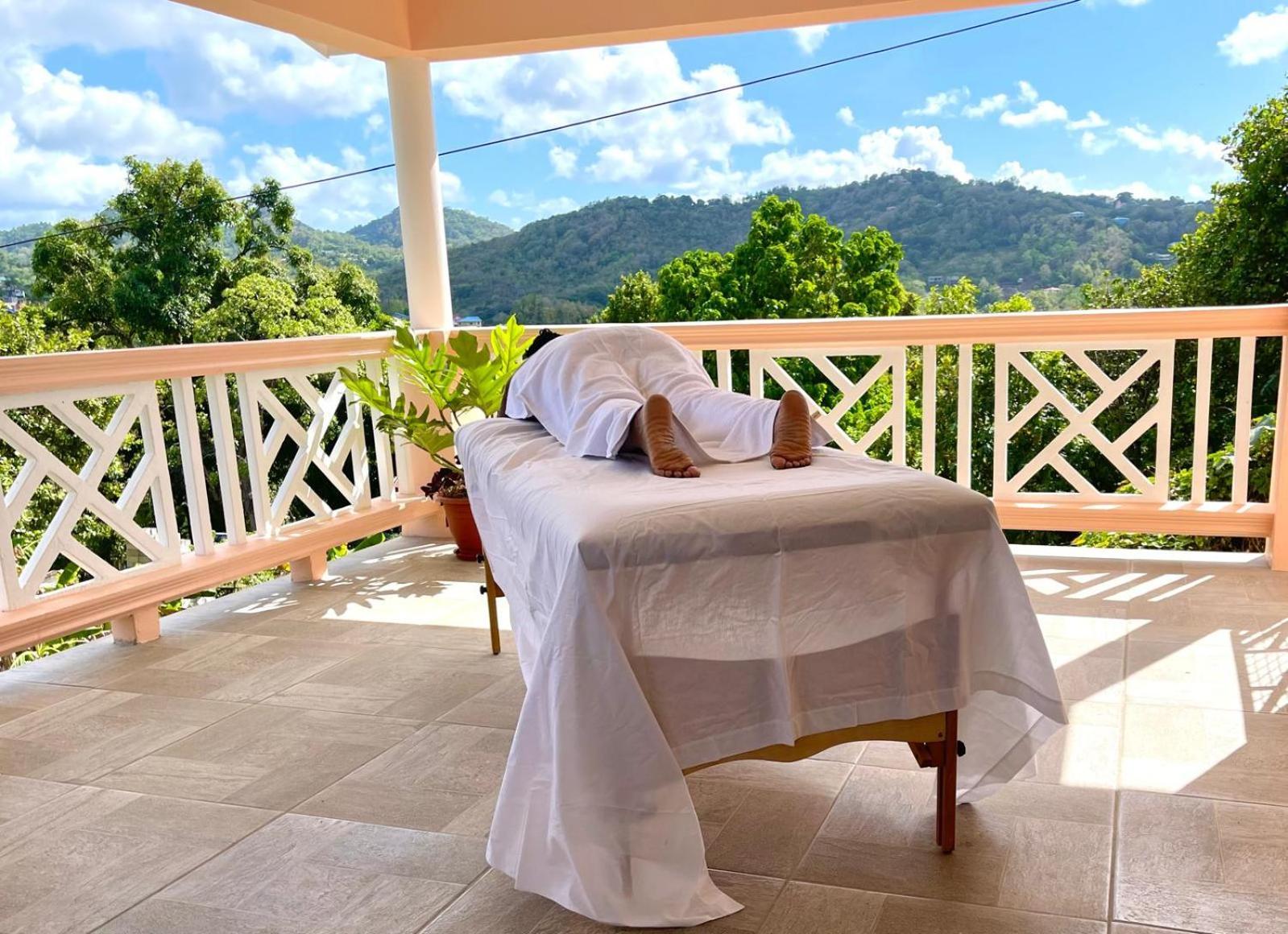 Apartment Bon Vivant Chateau Smart Castries