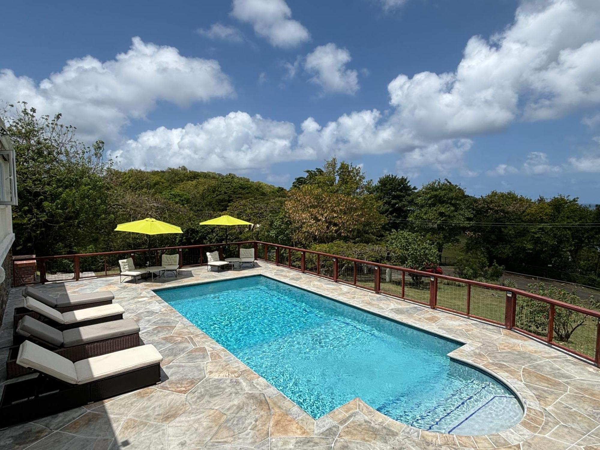 Villa Private With Large Pool & 5min Walk To
