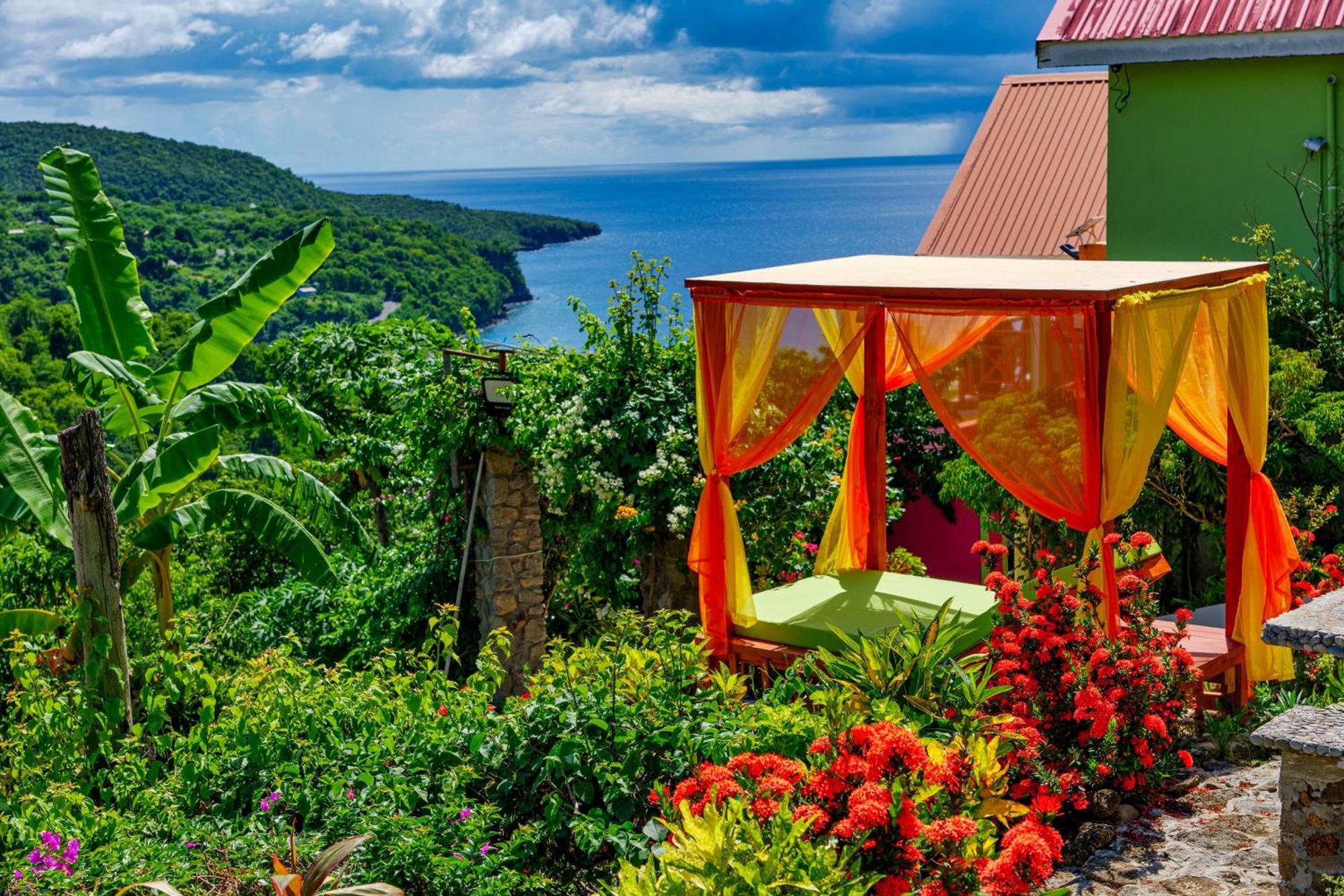 Inn Tropical Paradise View