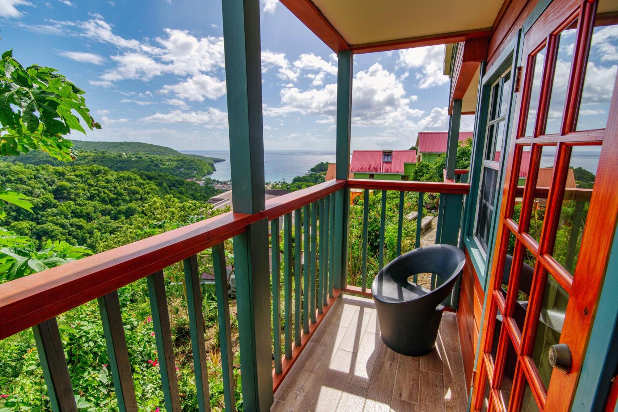 Tropical Paradise View Inn