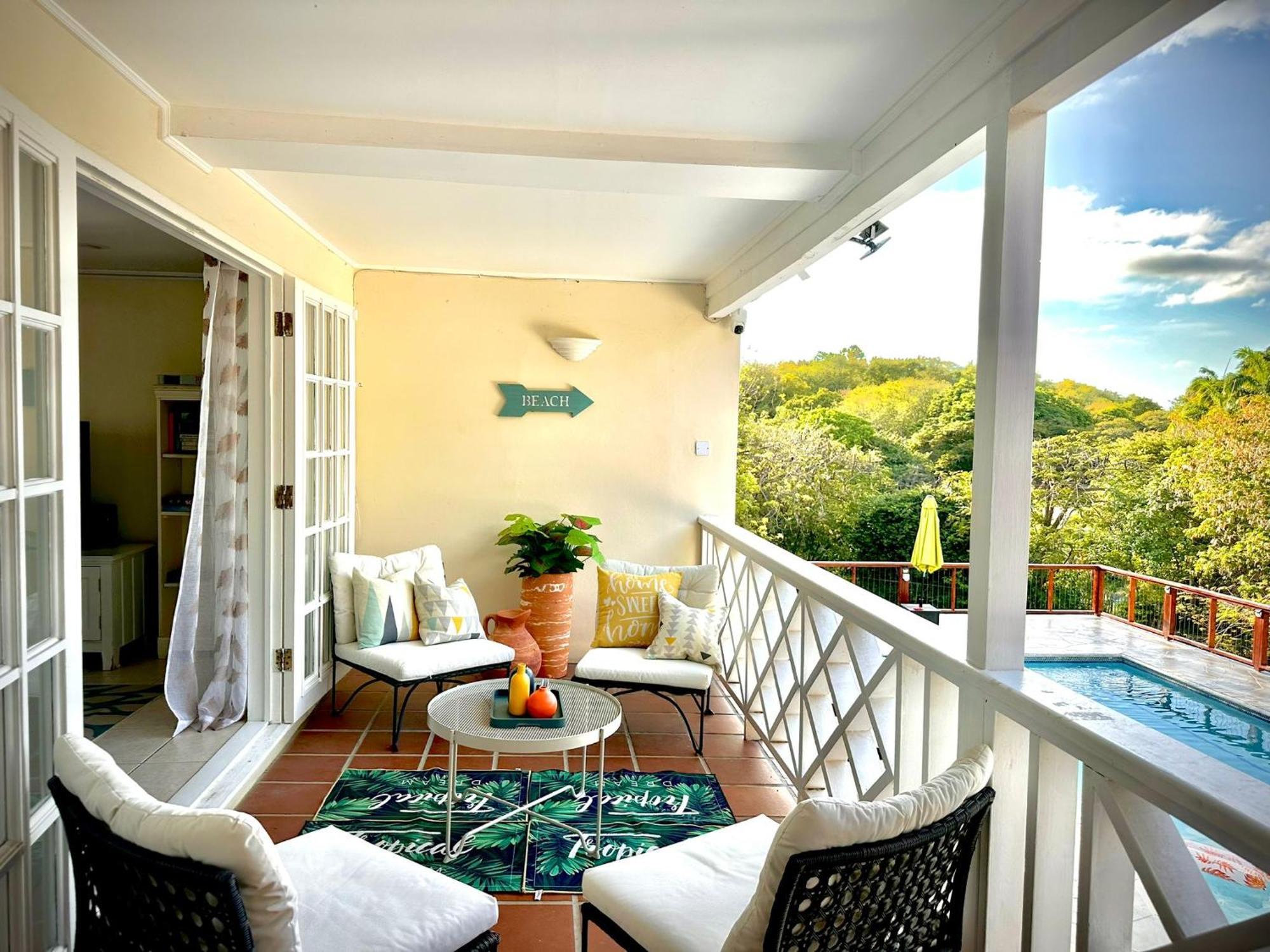 Private With Large Pool & 5min Walk To *