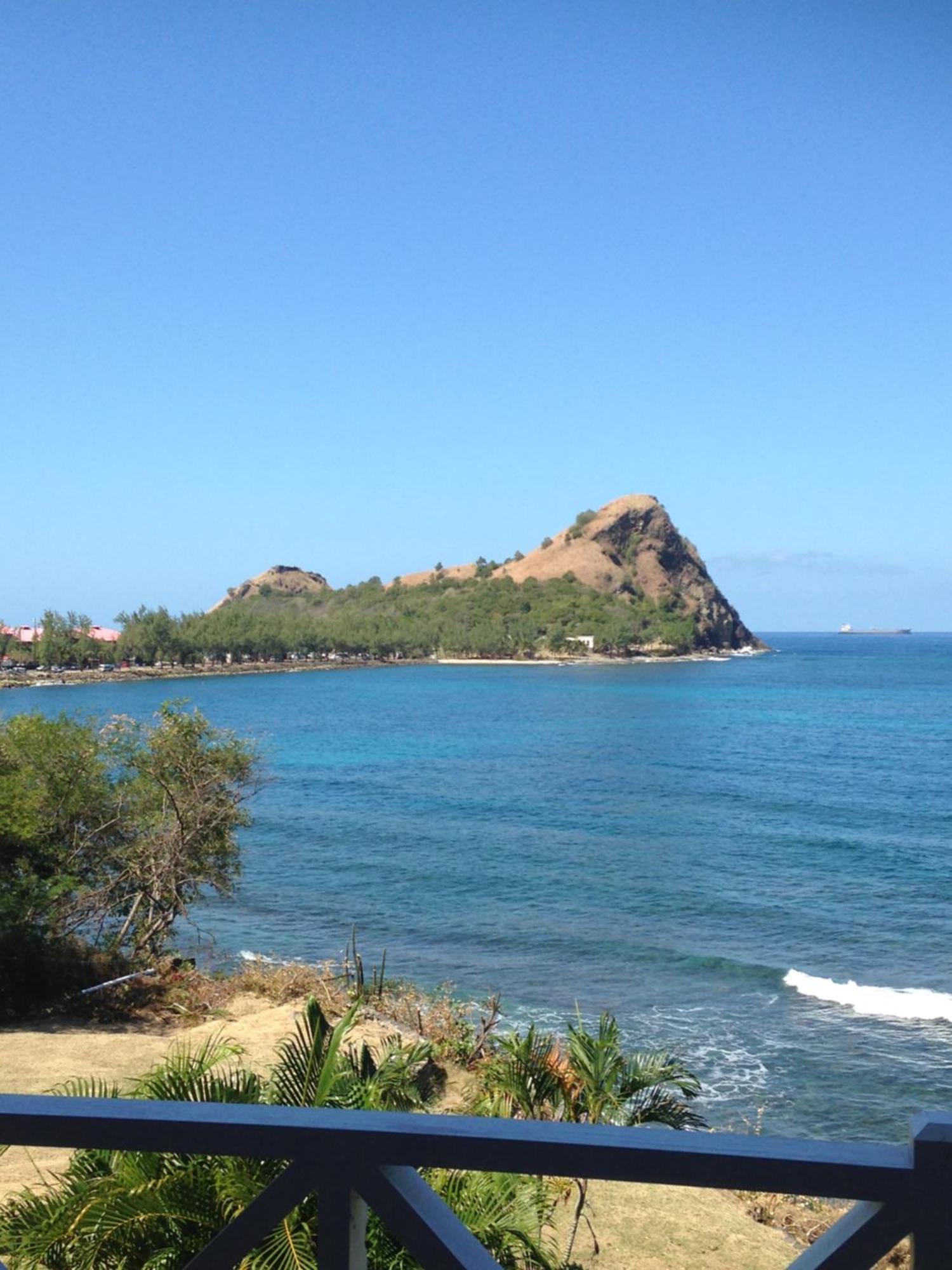 Oceandale Beachfront Villa Cap Estate