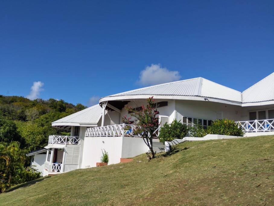 Oceandale Beachfront Cap Estate
