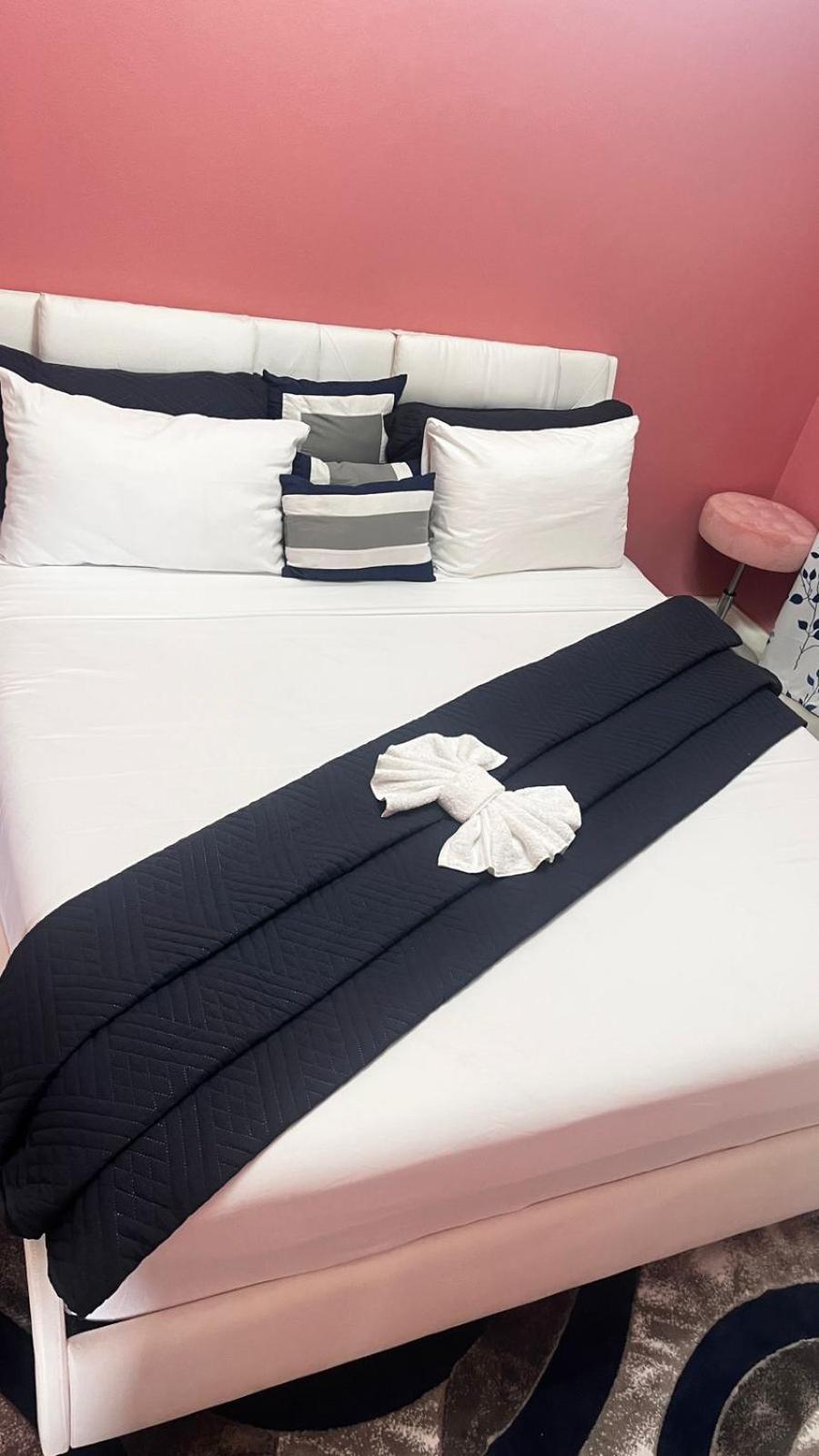 Bon Vivant Chateau Smart Apartment *