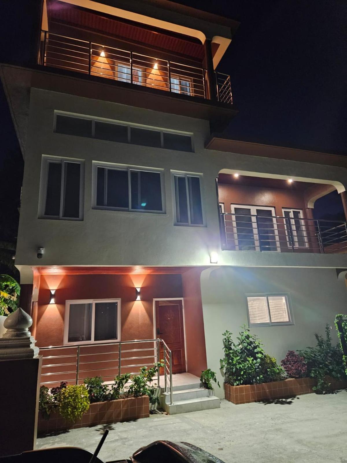 Agape Suites-room 5-2nd Floor *