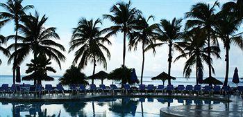 Hotel Smugglers Cove &