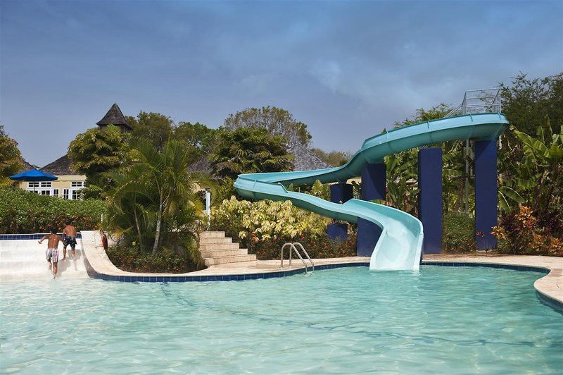 Smugglers Cove & 3*