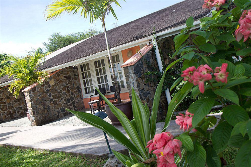 Hotel Smugglers Cove & 3*