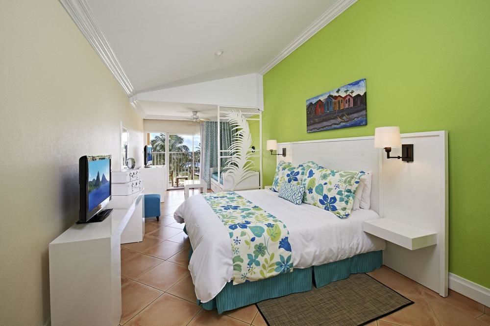 Resort Coconut Bay & 4*