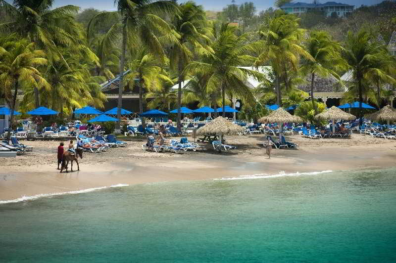 Smugglers Cove & Hotel