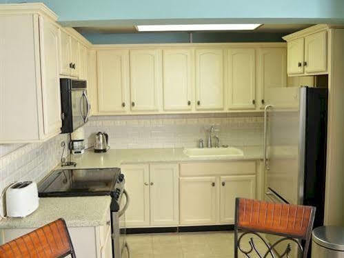Heritage House Vigie Bed & Breakfast Castries