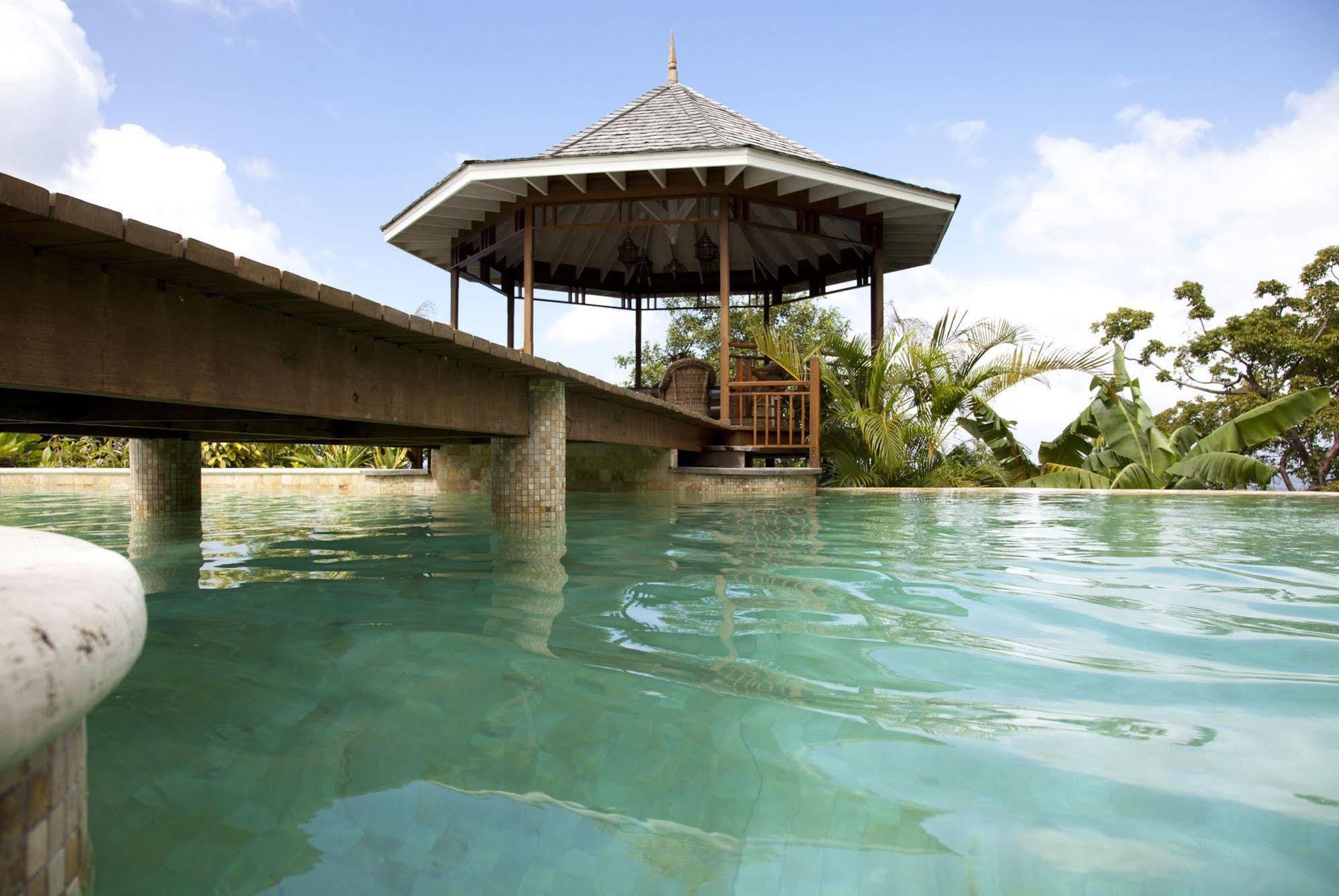 Hotel Susanna Castries