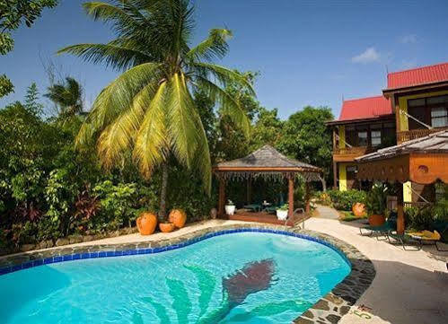The Ginger Lily Hotel 3*