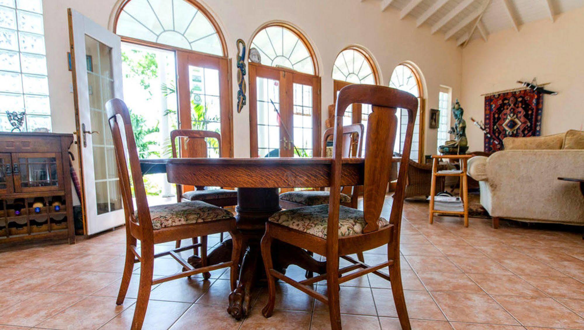 Nature's Paradise Bed & Breakfast Marigot Bay
