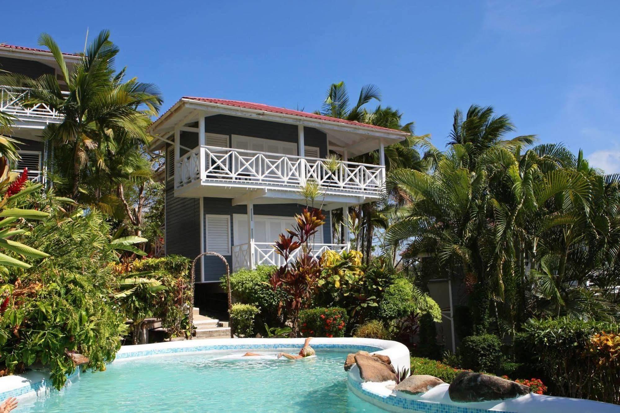 Oasis Resort