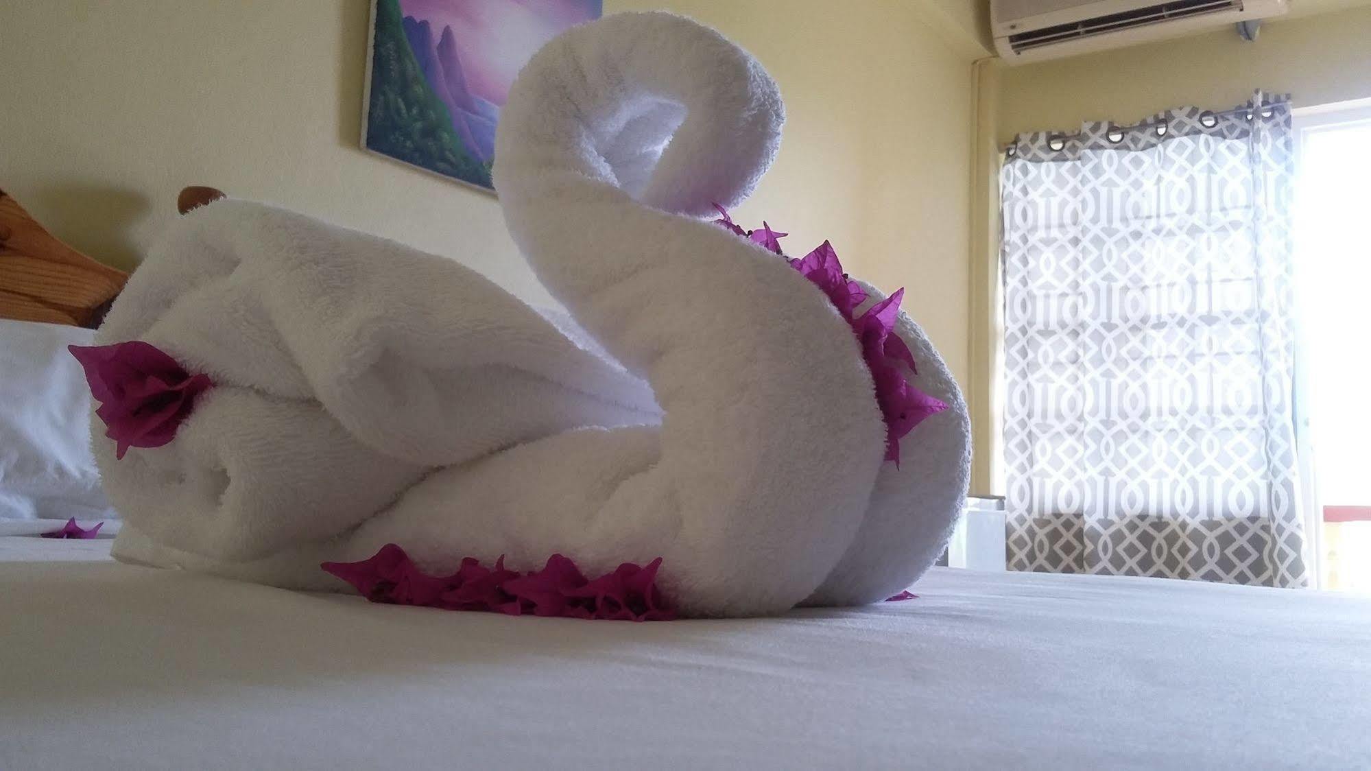Inn Golden Arrow