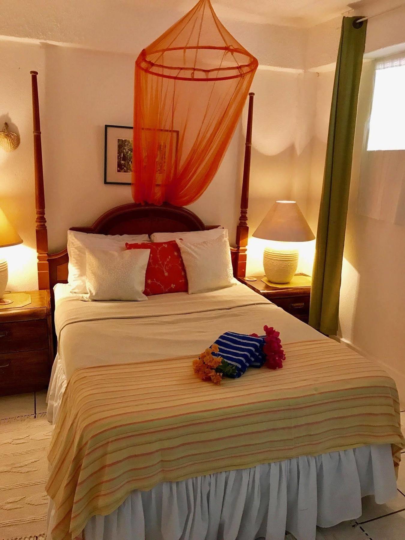 Capri Villa Cap Estate