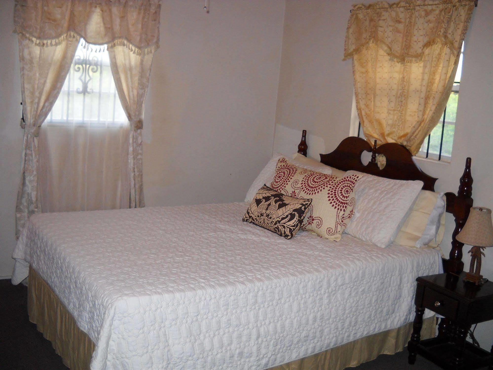 Caribbean Breeze Gros Islet