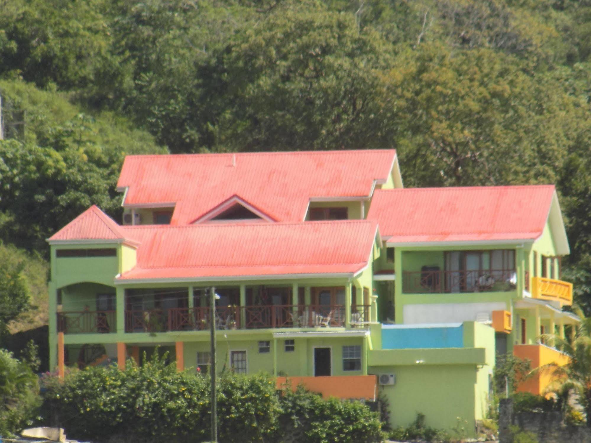 Tropical Paradise View Inn