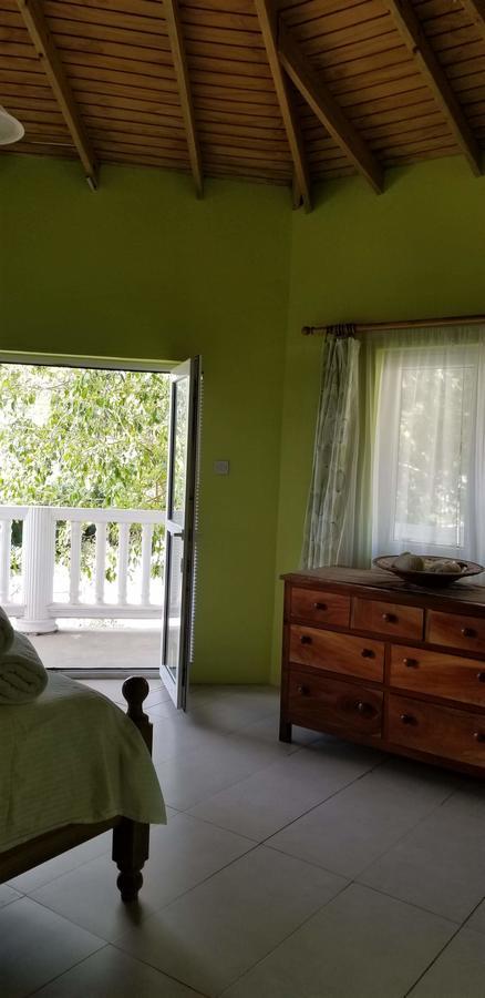 Guest house A Private In Paradise, Vieux *