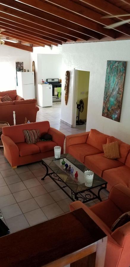 A Private In Paradise, Vieux * Vieux Fort
