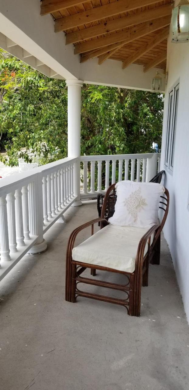 A Private In Paradise, Vieux * Vieux Fort