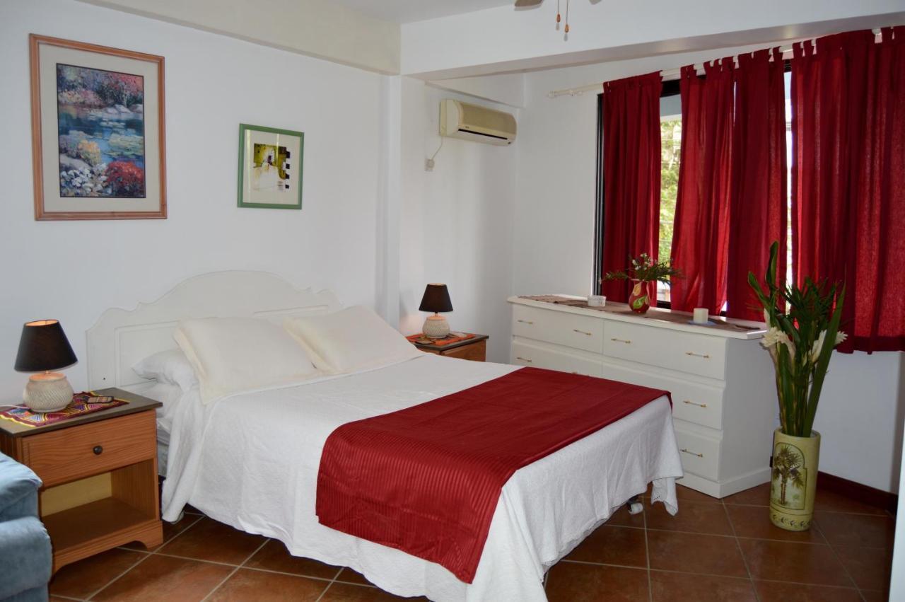 Chateau Mygo Villas Marigot Bay
