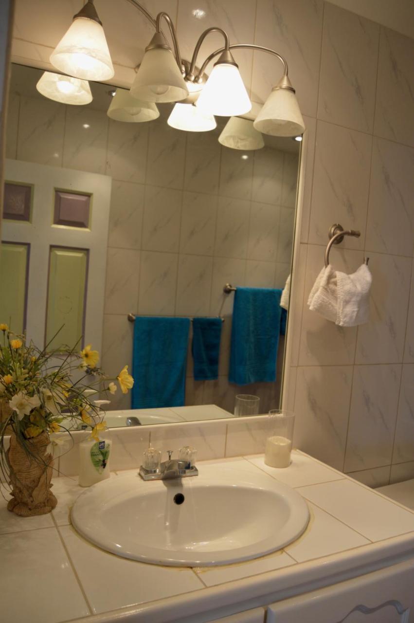 Chateau Mygo Villas *