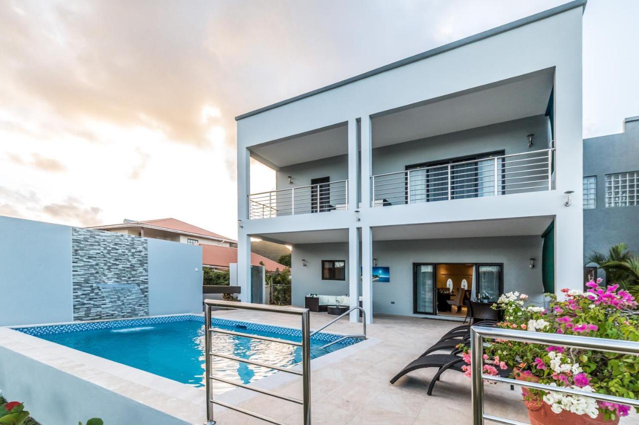 Waters Edge Villas By Bay Gardens Resorts Villa *