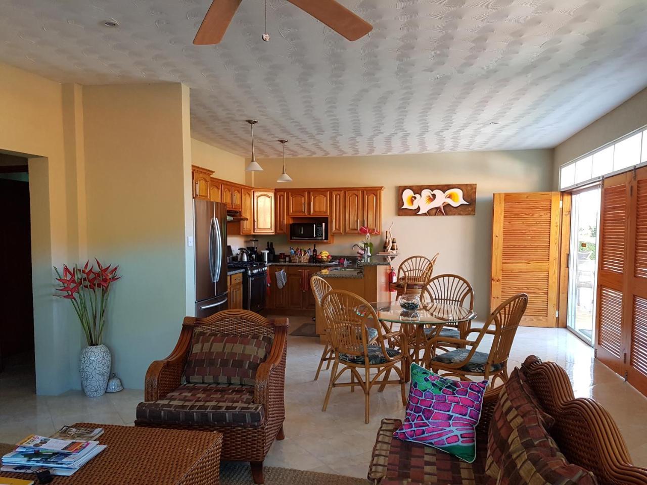 Casa Vista Apartment Marigot Bay
