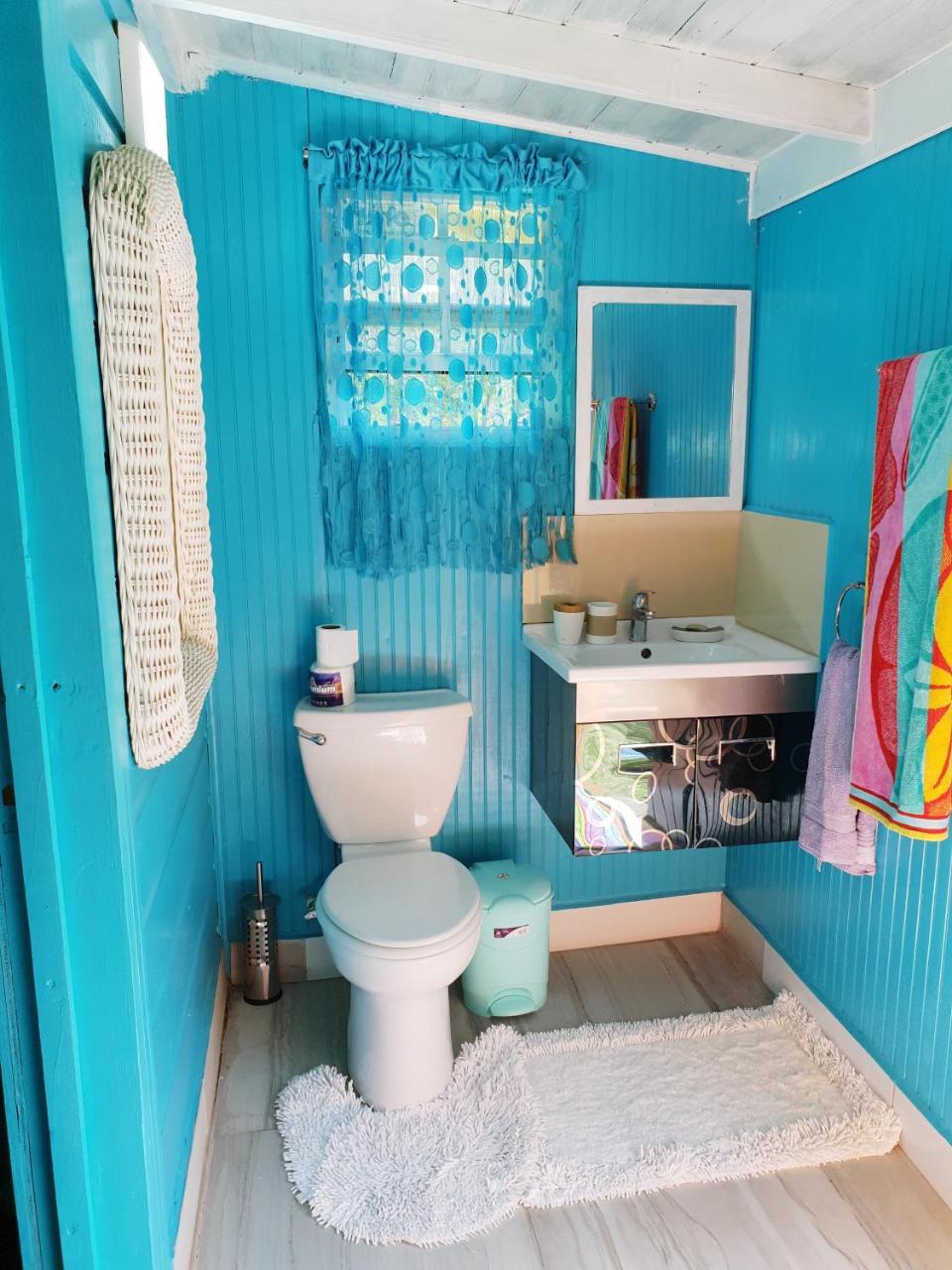 Seawind Cottage- Traditional St.lucian Style *